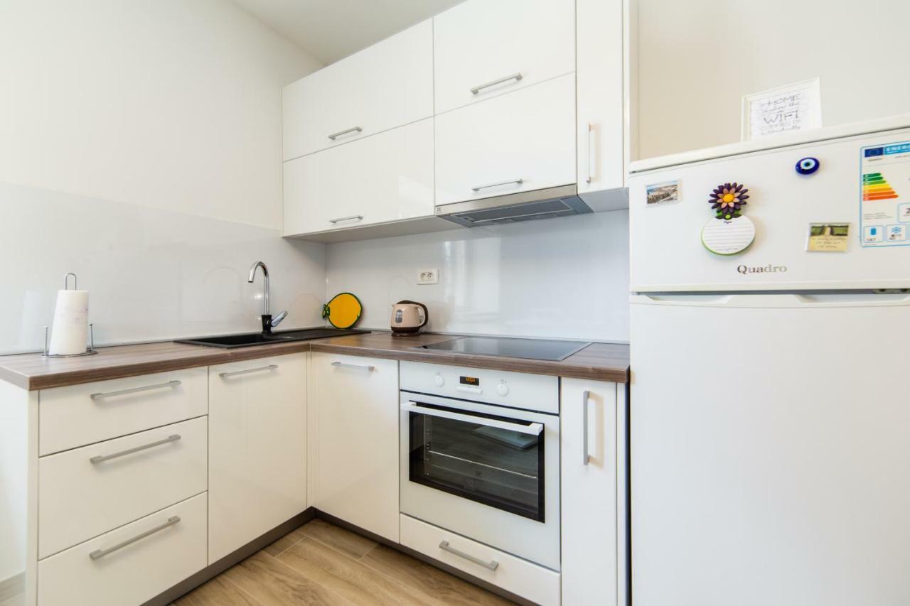 Apartmani Ujdur Градац Екстериор снимка