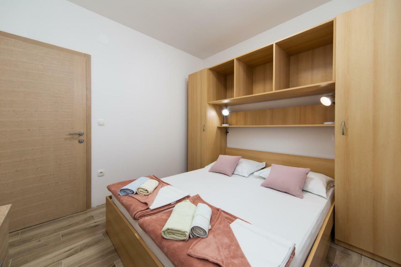 Apartmani Ujdur Градац Екстериор снимка